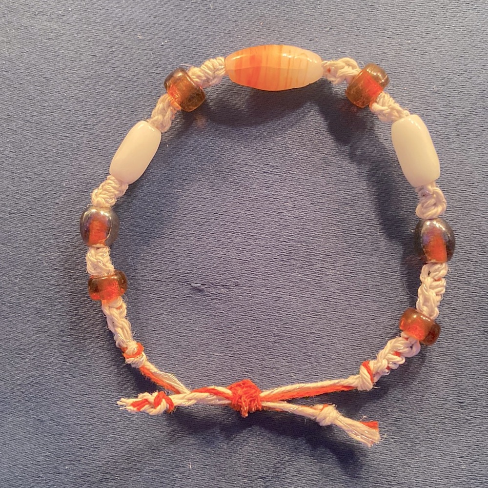 Hemp braided glass bead bracelet